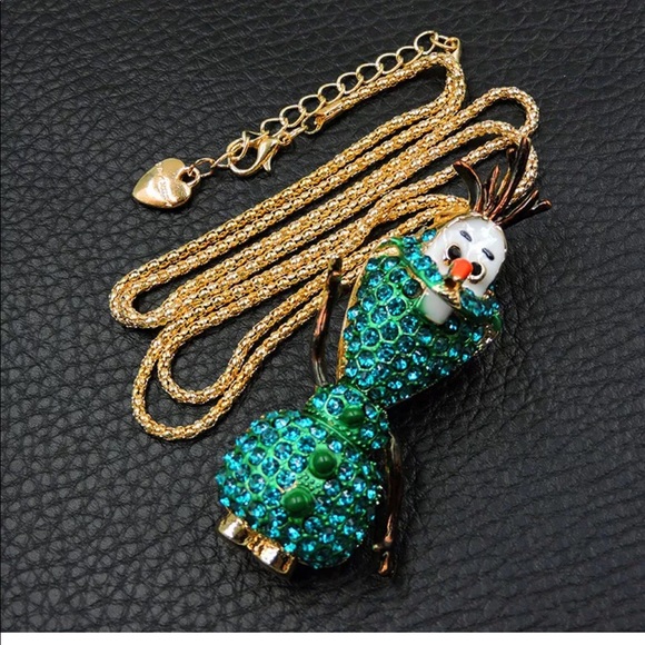 Disney Frozen Smiling Olaf Crystal Necklace - Picture 2 of 3